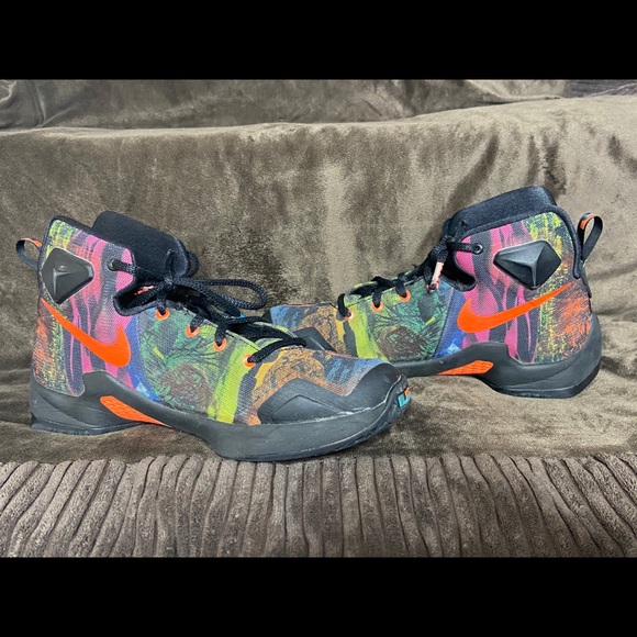 LeBron XIII (GS) - Picture 4 of 4